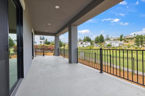3704 Llyn Glaslyn Place Santa Rosa CA 95403