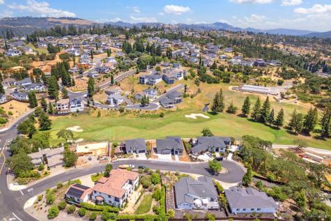 3704 Llyn Glaslyn Place Santa Rosa CA 95403