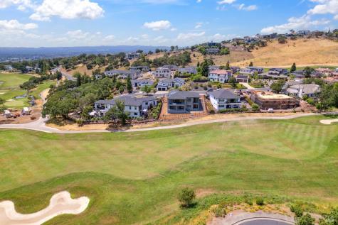 3704 Llyn Glaslyn Place Santa Rosa CA 95403