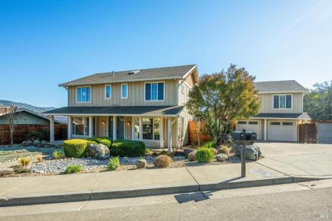 313 Sunrise Drive Cloverdale CA 95425