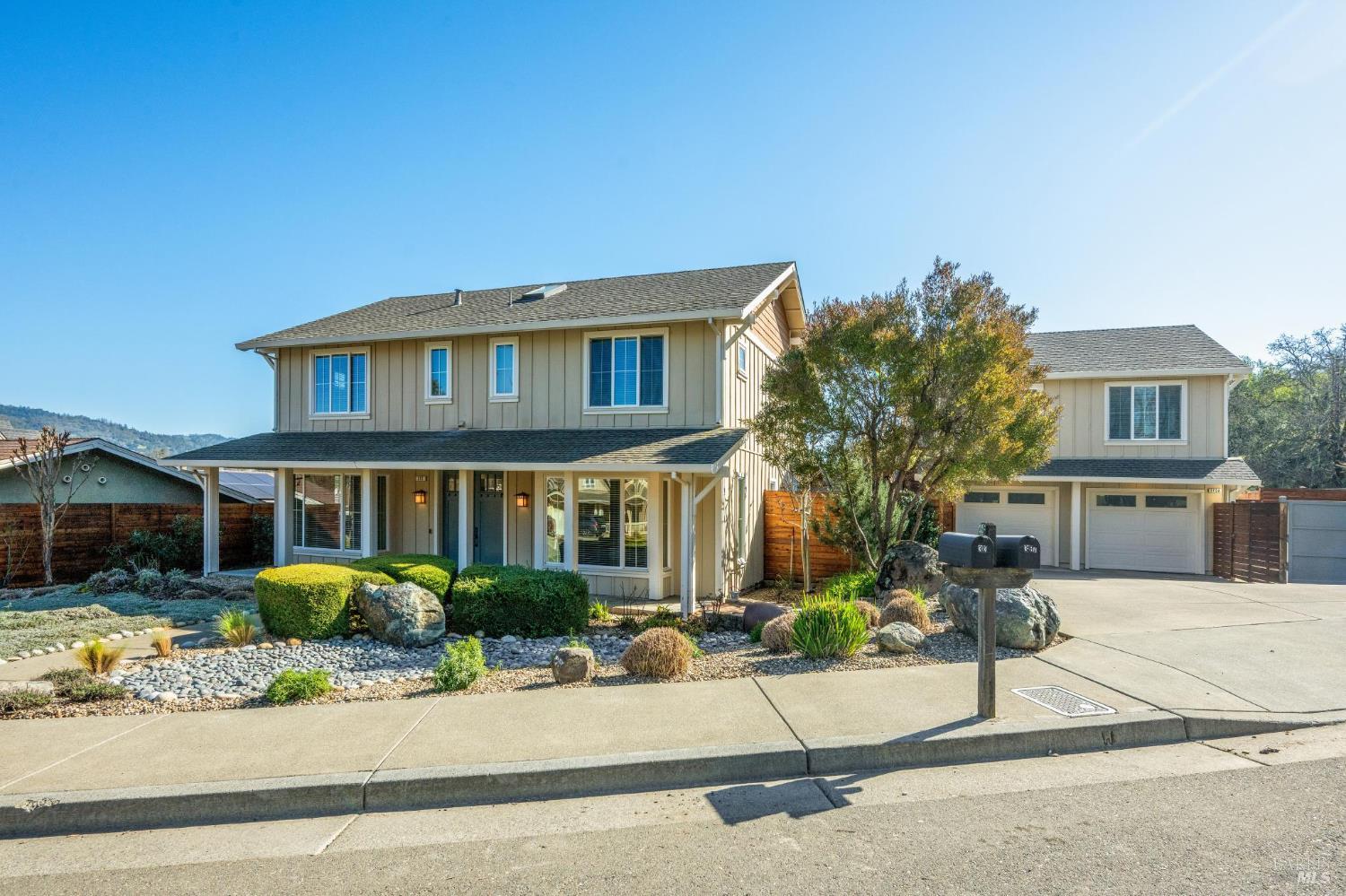 313 Sunrise Drive Cloverdale CA 95425