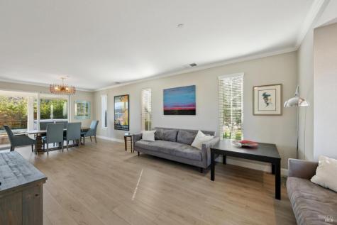 313 Sunrise Drive Cloverdale CA 95425