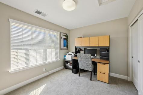 313 Sunrise Drive Cloverdale CA 95425