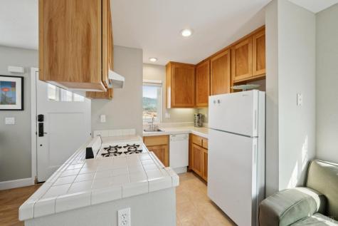 313 Sunrise Drive Cloverdale CA 95425