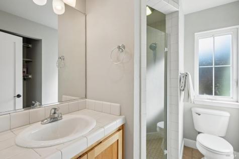 313 Sunrise Drive Cloverdale CA 95425