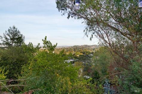 12 Haven Drive Petaluma CA 94952