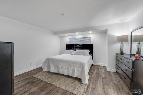 12 Haven Drive Petaluma CA 94952