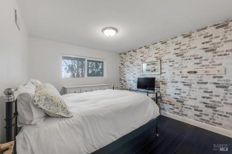 12 Haven Drive Petaluma CA 94952