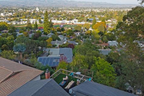 12 Haven Drive Petaluma CA 94952