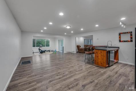 12 Haven Drive Petaluma CA 94952