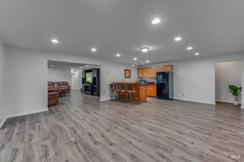 12 Haven Drive Petaluma CA 94952