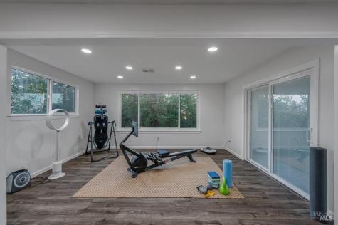 12 Haven Drive Petaluma CA 94952