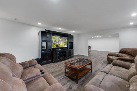 12 Haven Drive Petaluma CA 94952