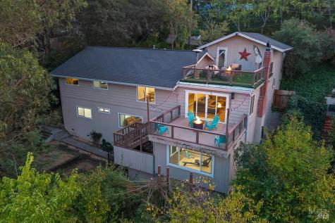 12 Haven Drive Petaluma CA 94952