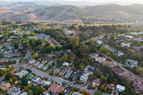 12 Haven Drive Petaluma CA 94952