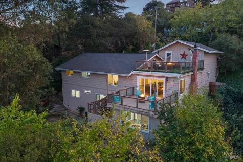 12 Haven Drive Petaluma CA 94952