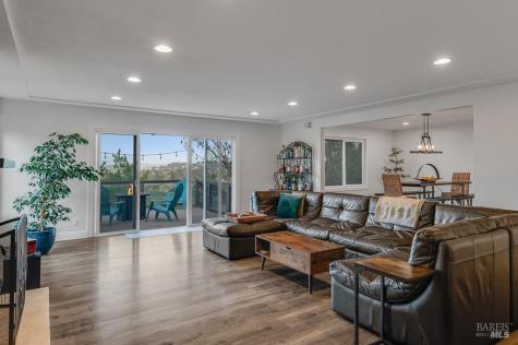 12 Haven Drive Petaluma CA 94952