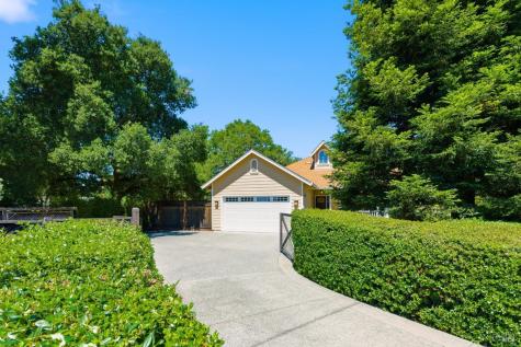 10041 Starr Road Windsor CA 95492