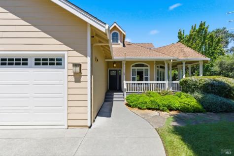 10041 Starr Road Windsor CA 95492