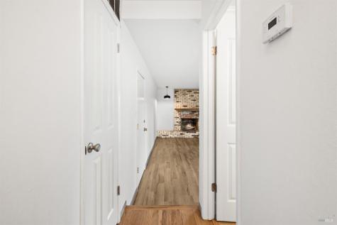 537 Emerald Park Court Santa Rosa CA 95409