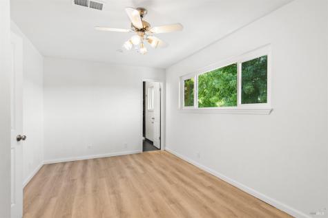 537 Emerald Park Court Santa Rosa CA 95409