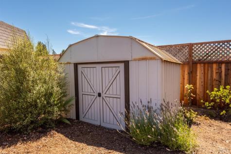 537 Emerald Park Court Santa Rosa CA 95409