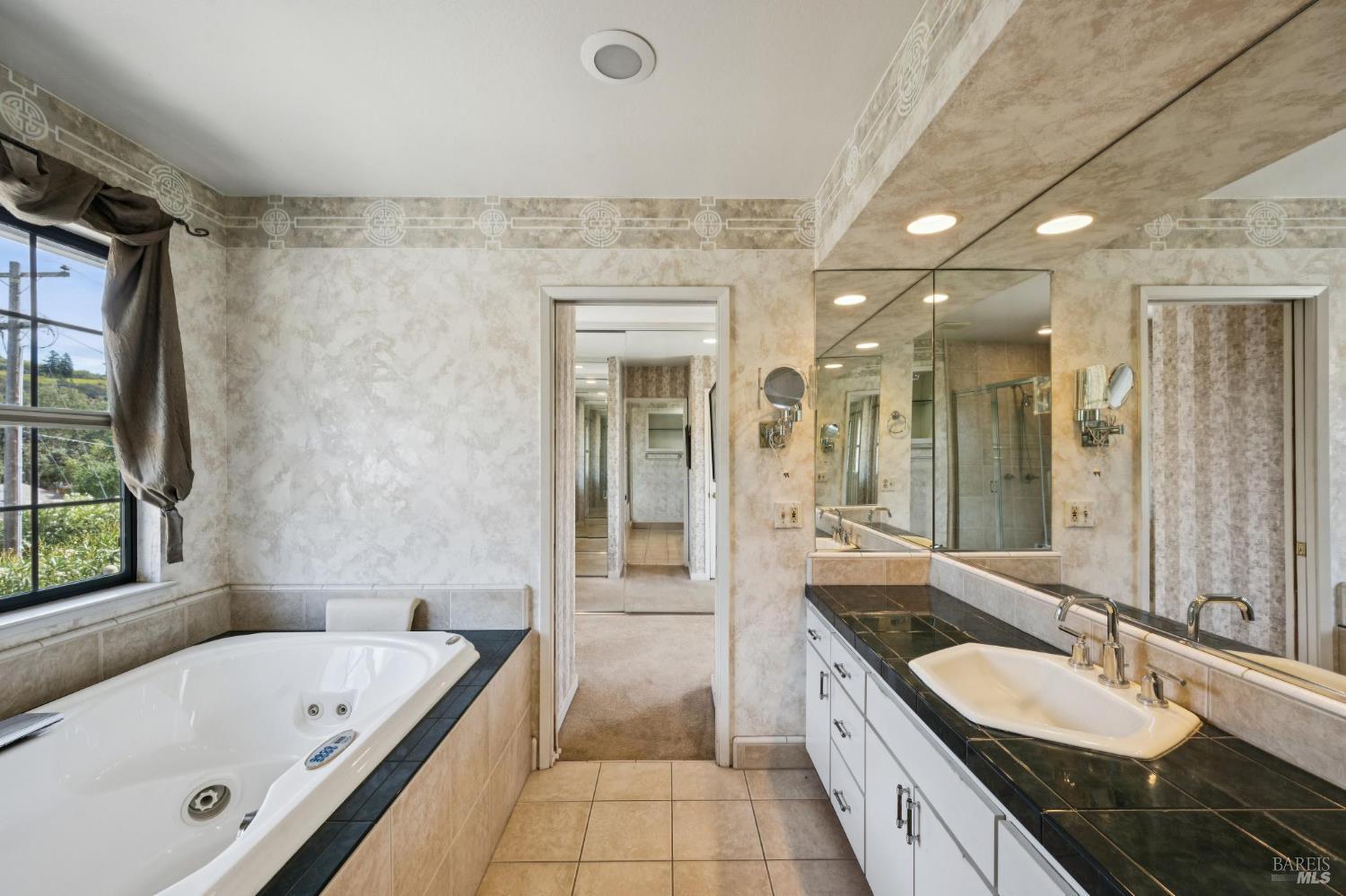 1203 Alberca Road Sonoma CA 95476