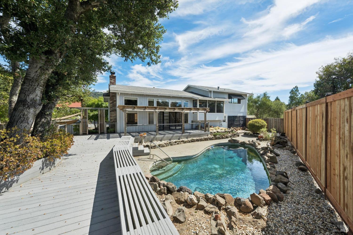 1203 Alberca Road Sonoma CA 95476