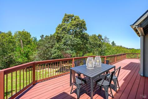 1607 W Sexton Road Sebastopol CA 95472