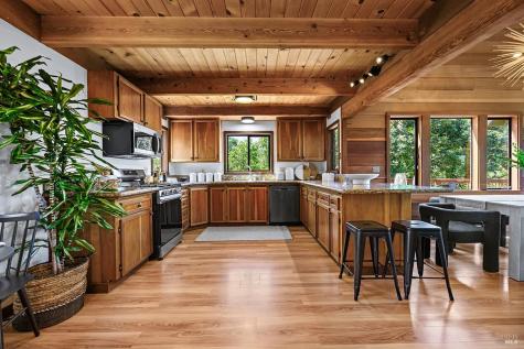 1607 W Sexton Road Sebastopol CA 95472