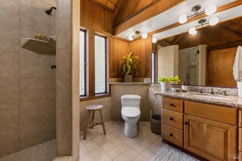 1607 W Sexton Road Sebastopol CA 95472