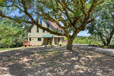 1607 W Sexton Road Sebastopol CA 95472