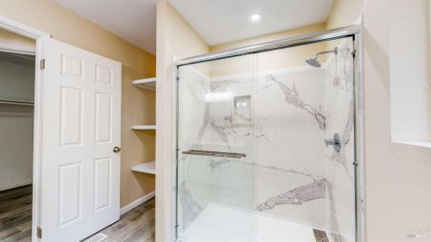 527-529 Middle Rincon Road Santa Rosa CA 95409