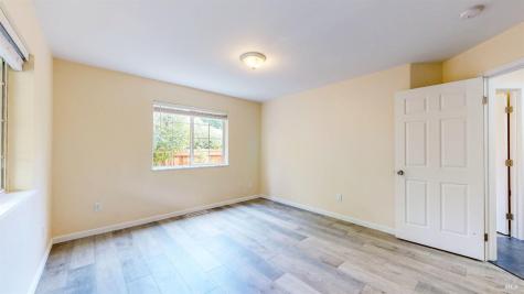 527-529 Middle Rincon Road Santa Rosa CA 95409