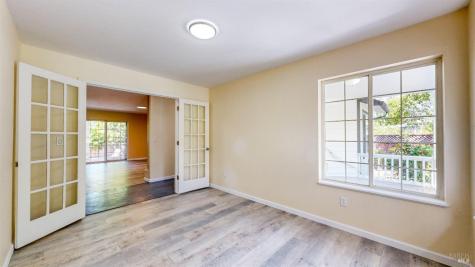 527-529 Middle Rincon Road Santa Rosa CA 95409