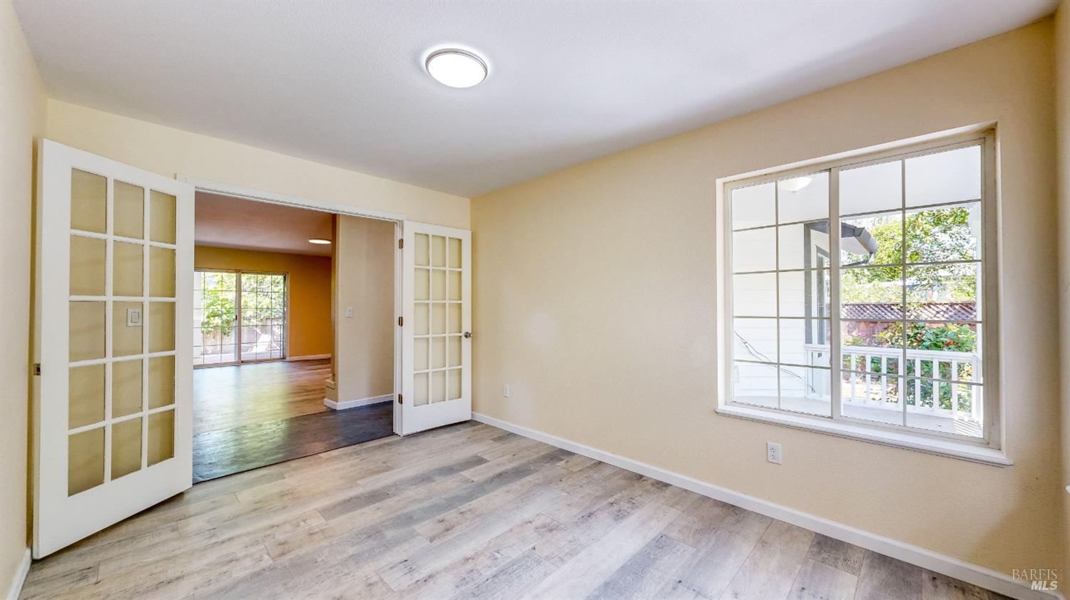 527-529 Middle Rincon Road Santa Rosa CA 95409