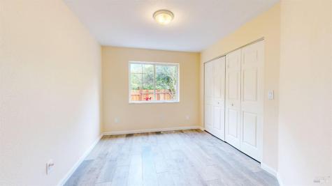 527-529 Middle Rincon Road Santa Rosa CA 95409