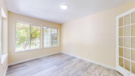 527-529 Middle Rincon Road Santa Rosa CA 95409