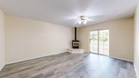 527-529 Middle Rincon Road Santa Rosa CA 95409