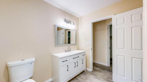 527-529 Middle Rincon Road Santa Rosa CA 95409