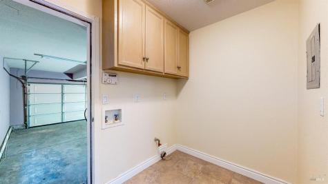 527-529 Middle Rincon Road Santa Rosa CA 95409
