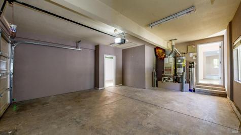 527-529 Middle Rincon Road Santa Rosa CA 95409