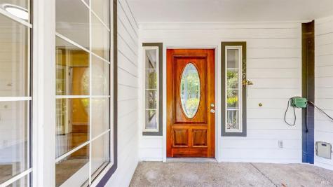 527-529 Middle Rincon Road Santa Rosa CA 95409