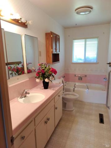 7149 Lynch Road Sebastopol CA 95472
