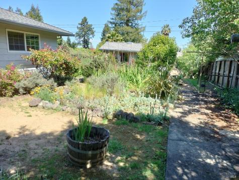 7149 Lynch Road Sebastopol CA 95472