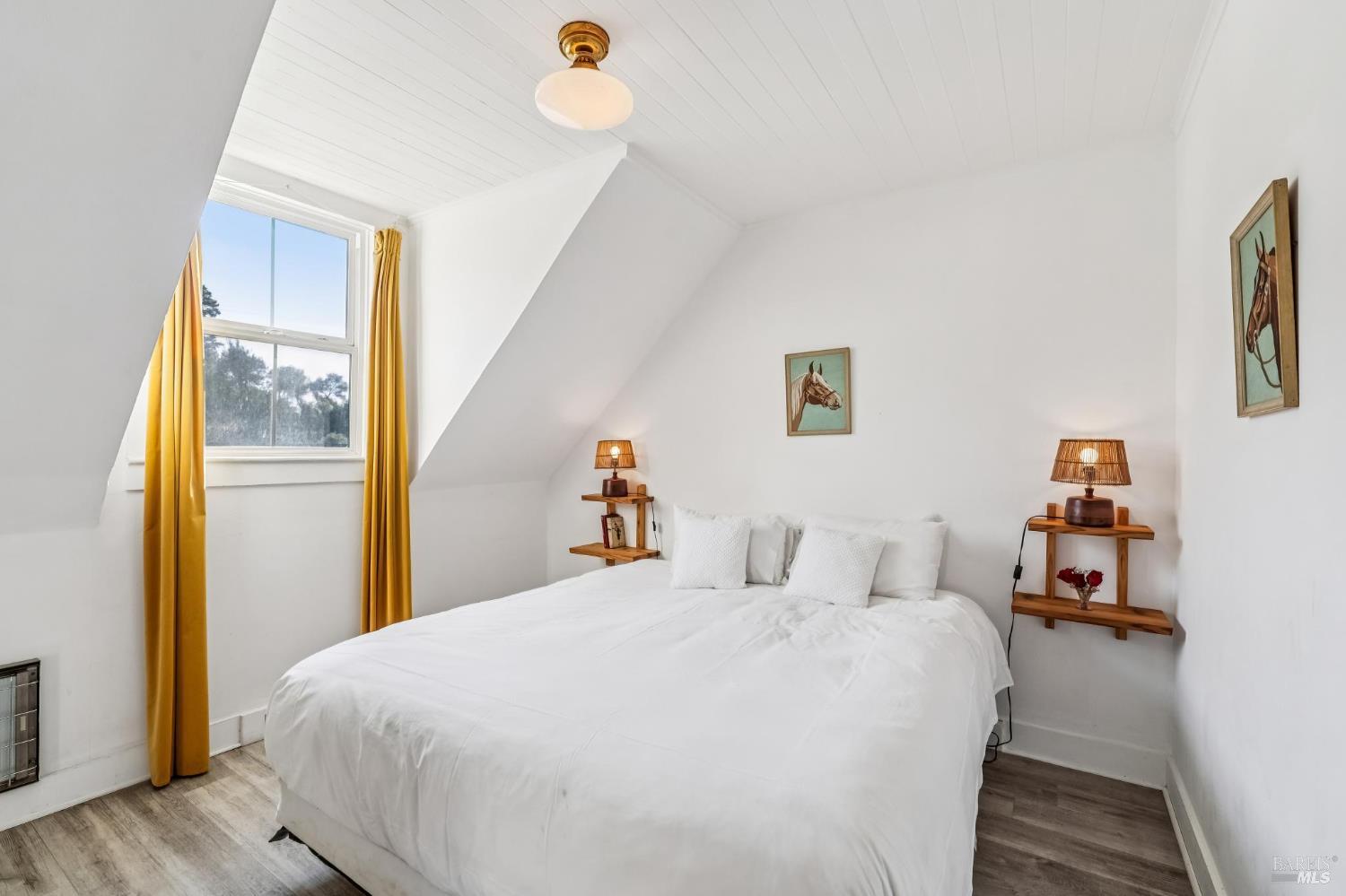 11 Wharf Road Bolinas CA 94924