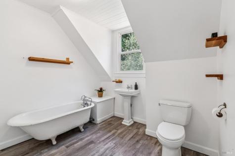 11 Wharf Road Bolinas CA 94924
