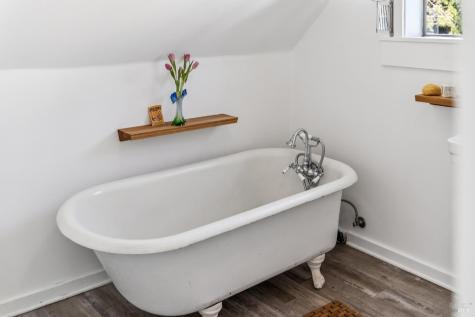 11 Wharf Road Bolinas CA 94924