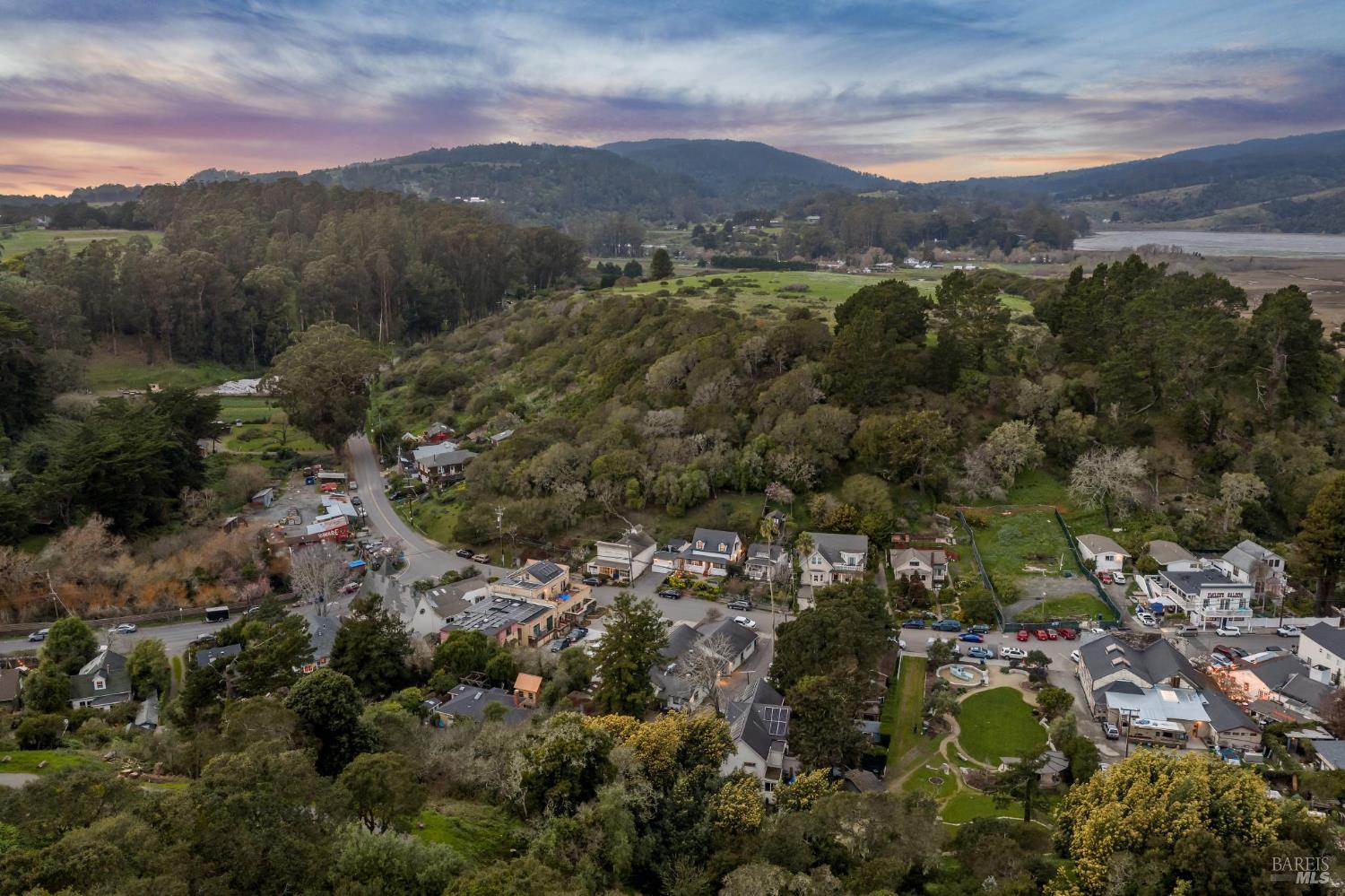 11 Wharf Road Bolinas CA 94924