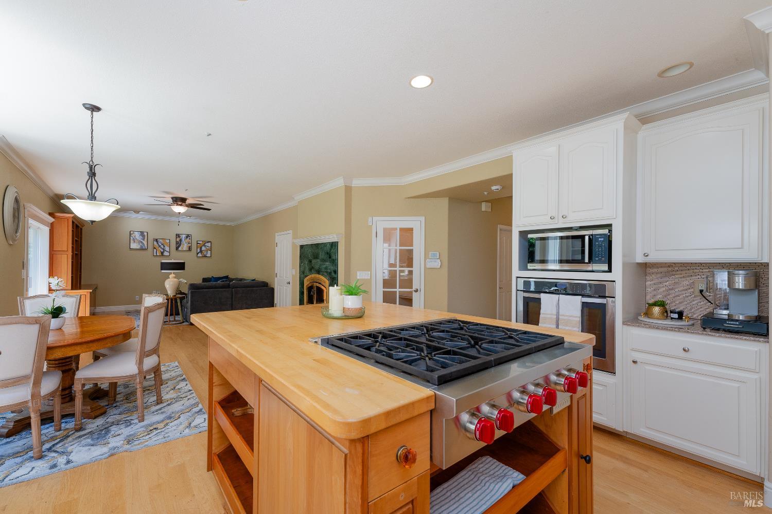 1247 Myszka Place Ukiah CA 95482